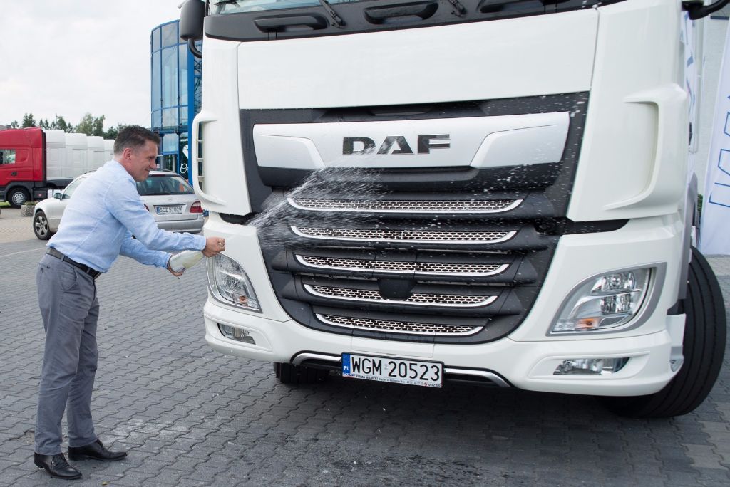 Pierwszy w Polsce nowy ciągnik DAF XF Pure Excellence