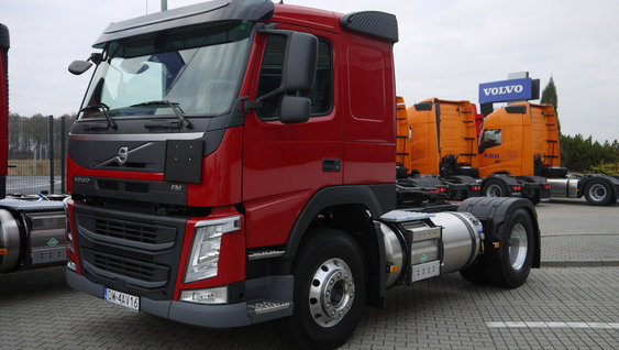 1860x1050-volvo-fm-lng-bisek-asfalt-2-teaser2